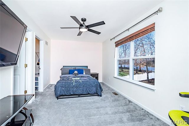 2420 Silver Lake Estates Drive, Pacific, MO 63069