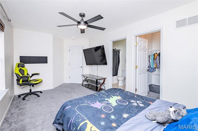 2420 Silver Lake Estates Drive, Pacific, MO 63069