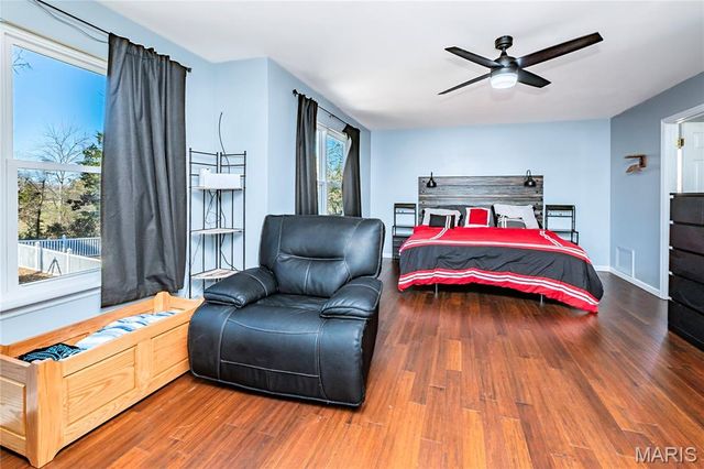 2420 Silver Lake Estates Drive, Pacific, MO 63069