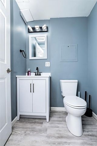 2420 Silver Lake Estates Drive, Pacific, MO 63069