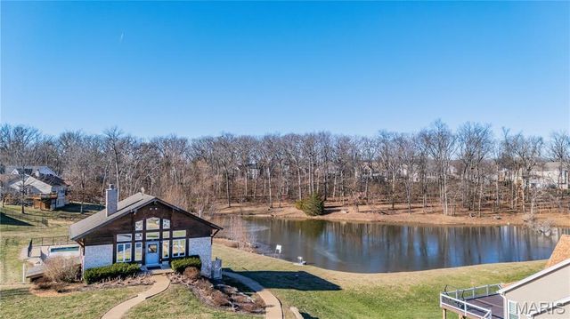 2420 Silver Lake Estates Drive, Pacific, MO 63069