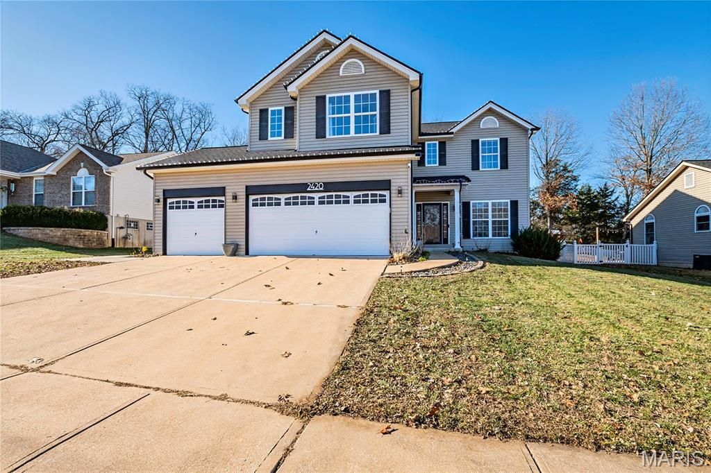 2420 Silver Lake Estates Drive, Pacific, MO 63069