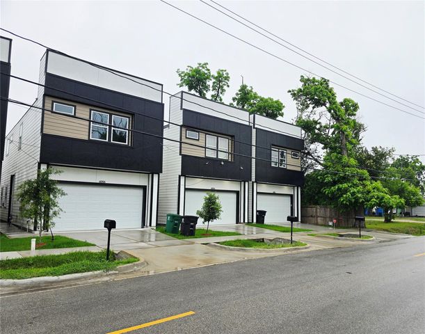 4303 Bennington Street, Houston, TX 77016