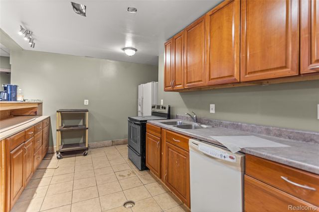 12062 Broadstreet Avenue, Detroit, MI 48204