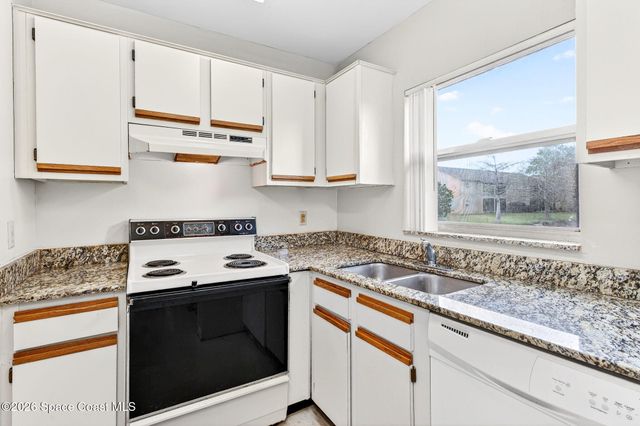 240 Spring Drive 5, Merritt Island, FL 32953