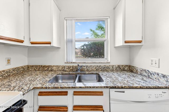 240 Spring Drive 5, Merritt Island, FL 32953