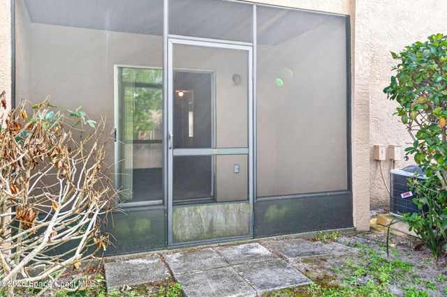 240 Spring Drive 5, Merritt Island, FL 32953