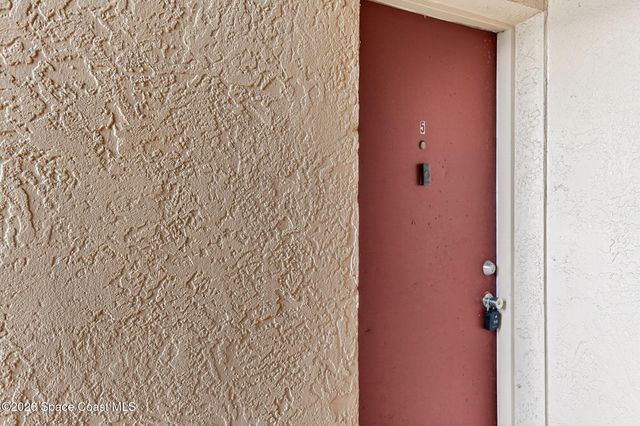 240 Spring Drive 5, Merritt Island, FL 32953