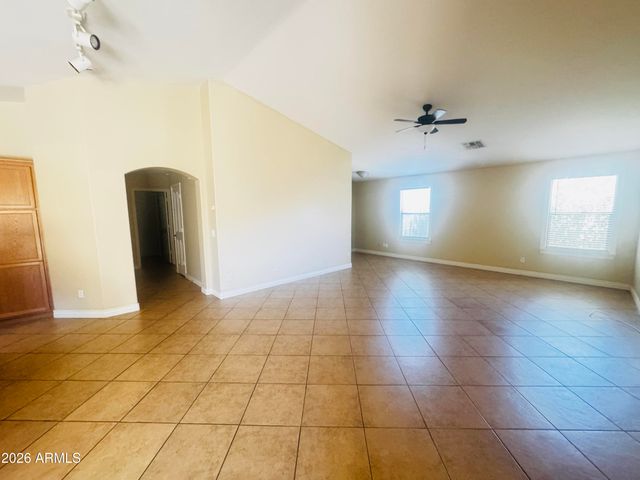 2927 E Mead Drive, Gilbert, AZ 85298