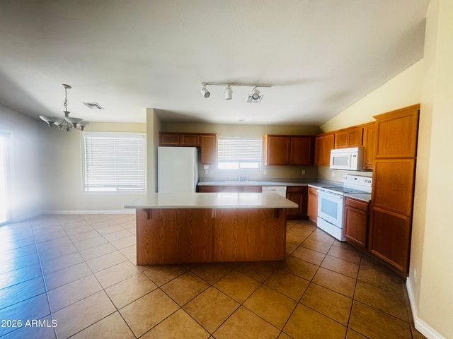2927 E Mead Drive, Gilbert, AZ 85298