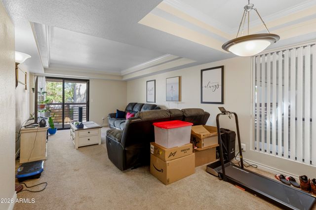 3329 W DANBURY Drive F211, Phoenix, AZ 85053