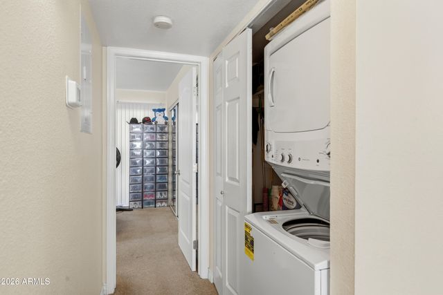 3329 W DANBURY Drive F211, Phoenix, AZ 85053