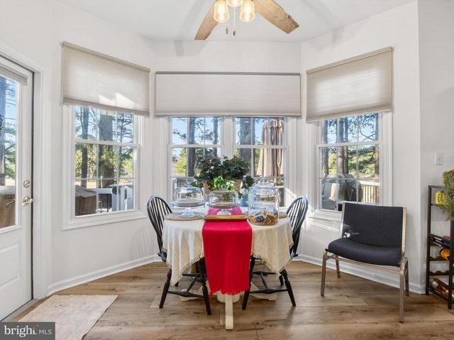 117 WOODGER CIR, Louisa, VA 23093