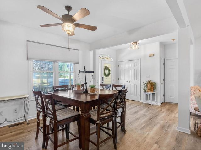 117 WOODGER CIR, Louisa, VA 23093