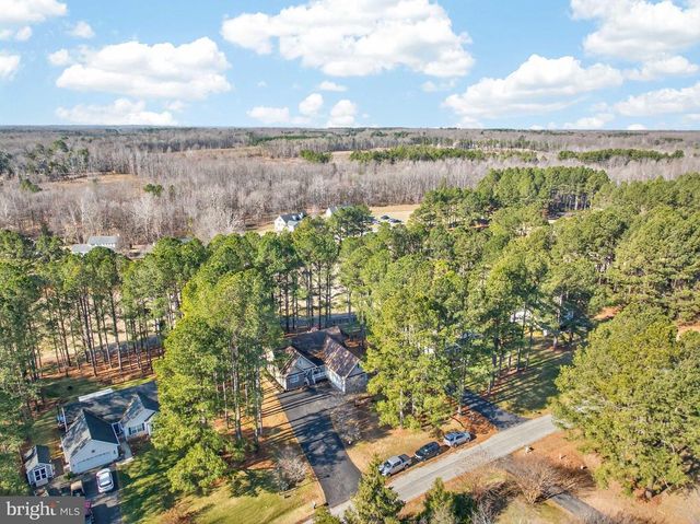 117 WOODGER CIR, Louisa, VA 23093