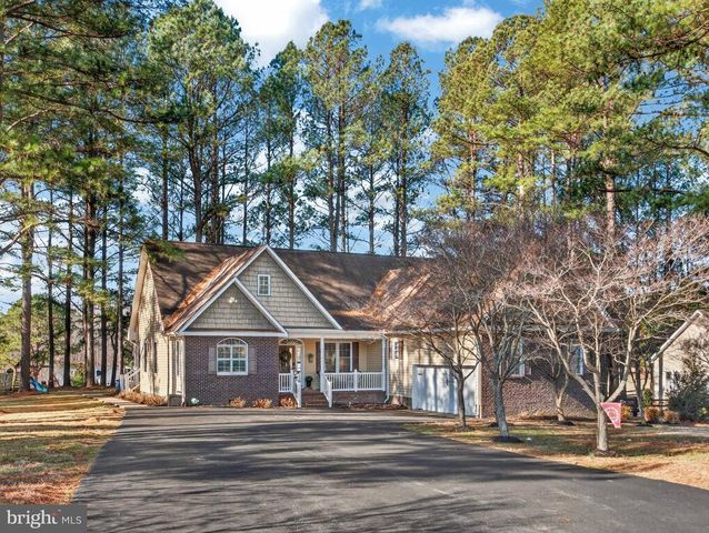 117 WOODGER CIR, Louisa, VA 23093