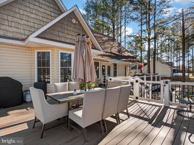 117 WOODGER CIR, Louisa, VA 23093