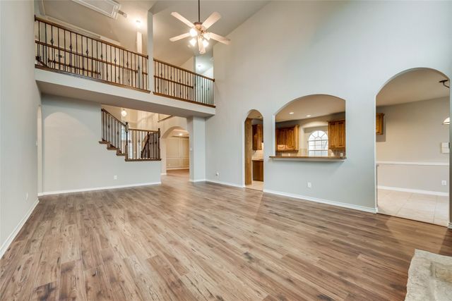 1213 Vistawood Drive, Mansfield, TX 76063