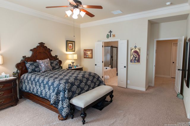 21706 Chaucer Hill, San Antonio, TX 78256