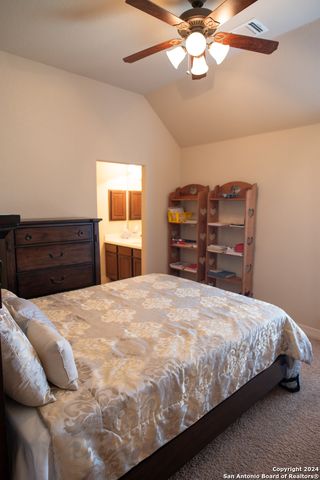 21706 Chaucer Hill, San Antonio, TX 78256
