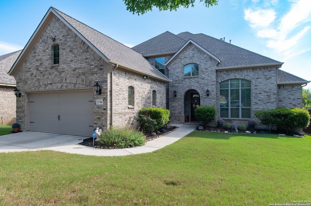 21706 Chaucer Hill, San Antonio, TX 78256