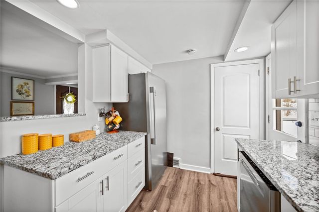 200 Wayne Street, Baden, PA 15005