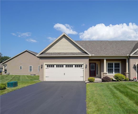 111 Golden Oaks Way, Gates, NY 14624