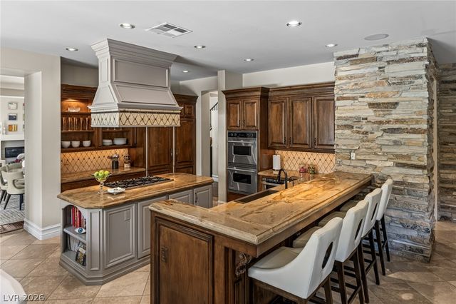 2939 Red Arrow Drive, Las Vegas, NV 89135