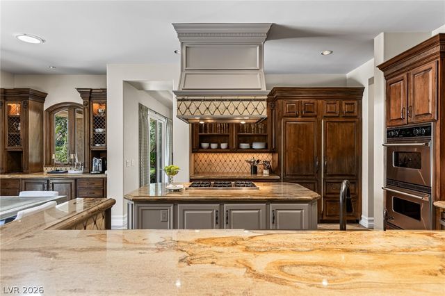 2939 Red Arrow Drive, Las Vegas, NV 89135