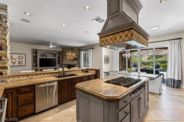 2939 Red Arrow Drive, Las Vegas, NV 89135