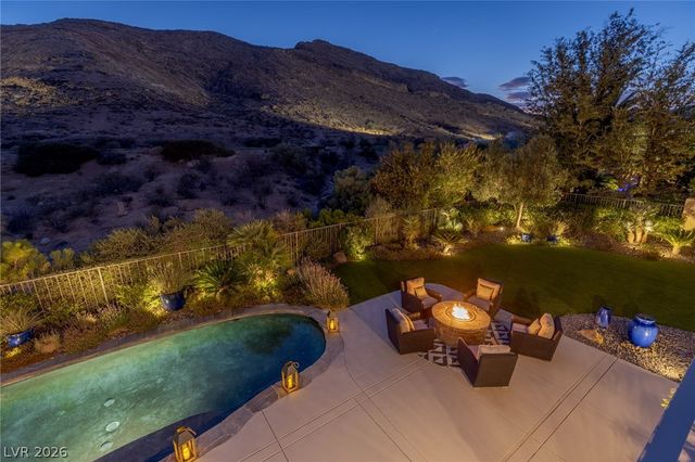 2939 Red Arrow Drive, Las Vegas, NV 89135