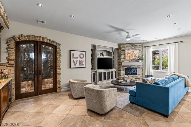 2939 Red Arrow Drive, Las Vegas, NV 89135