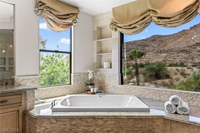 2939 Red Arrow Drive, Las Vegas, NV 89135