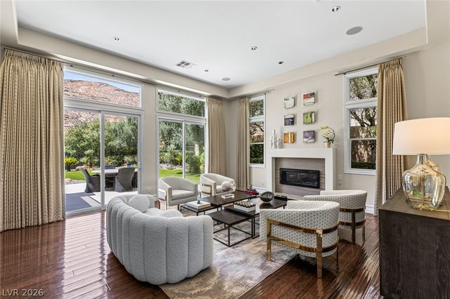 2939 Red Arrow Drive, Las Vegas, NV 89135