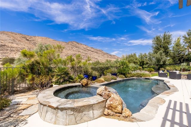 2939 Red Arrow Drive, Las Vegas, NV 89135