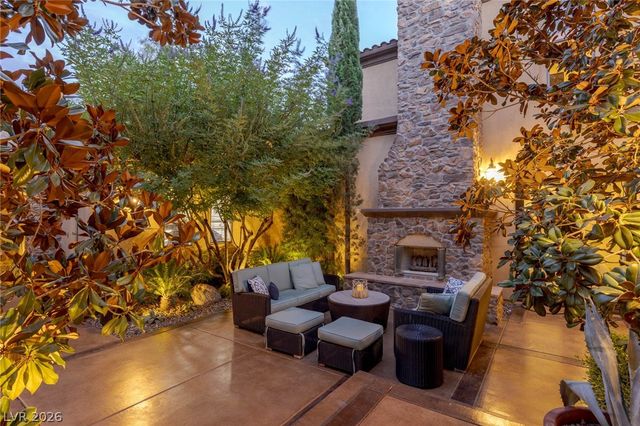 2939 Red Arrow Drive, Las Vegas, NV 89135