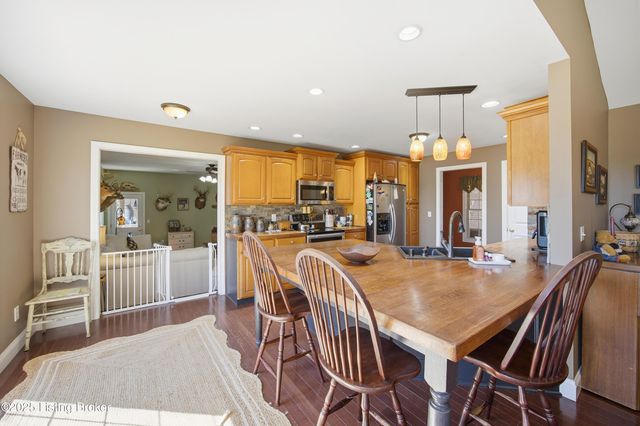 5109 Pebble Beach Ct, Lawrenceburg, KY 40342