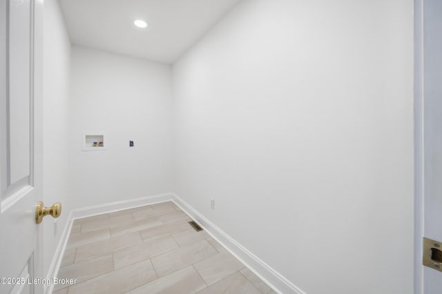 5109 Pebble Beach Ct, Lawrenceburg, KY 40342