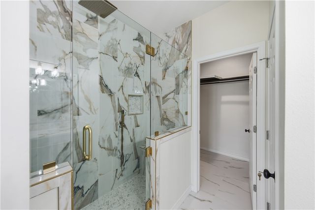 142 S 11th St, Aransas Pass, TX 78336