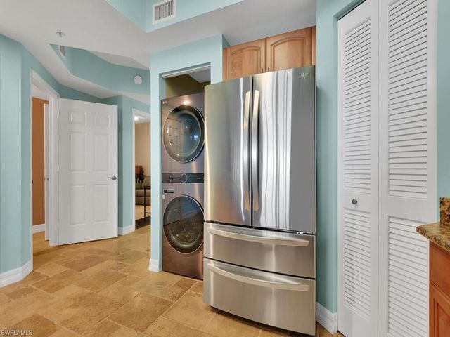 2797 1st ST # 1605, Fort Myers, FL 33916