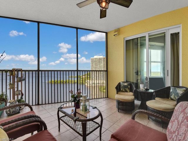 2797 1st ST # 1605, Fort Myers, FL 33916