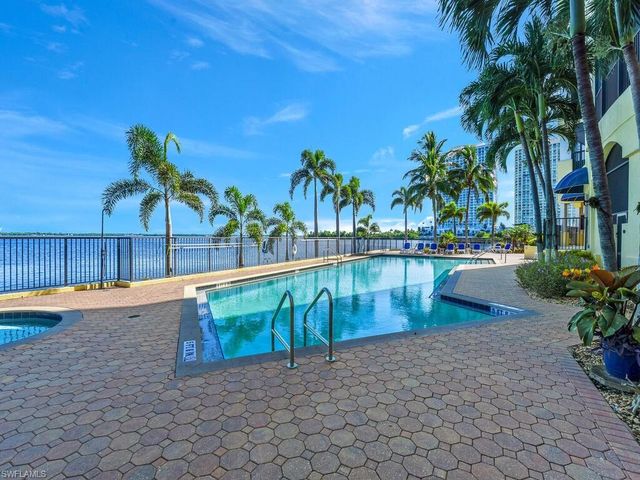 2797 1st ST # 1605, Fort Myers, FL 33916