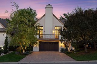1660 Carriage Path, Golden Valley, MN 55422