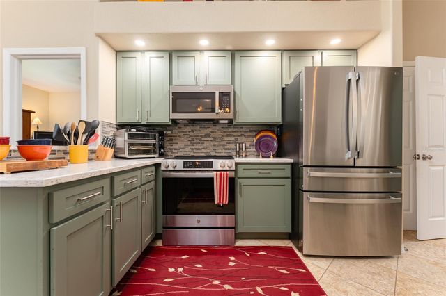 8214 REVELS ROAD, Riverview, FL 33569