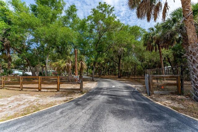 8214 REVELS ROAD, Riverview, FL 33569