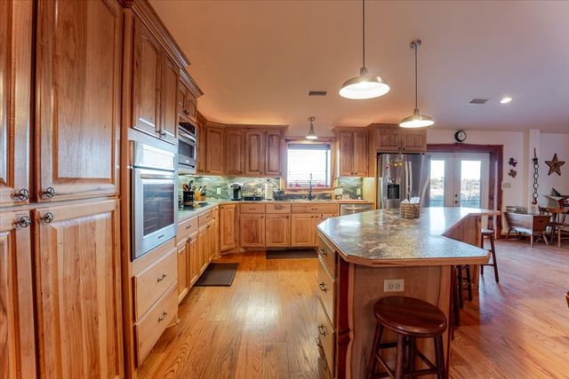 2117 Hwy 6, Cisco, TX 76437