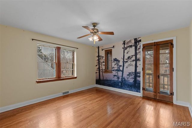 7615 Stanford Avenue, St Louis, MO 63130