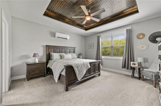 2104 Foxtail Drive, Kearney, MO 64060