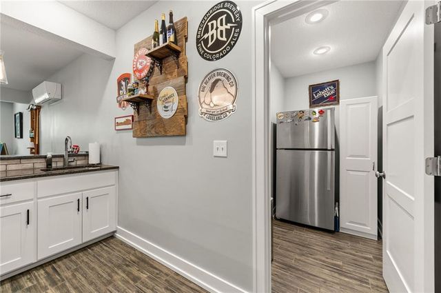 2104 Foxtail Drive, Kearney, MO 64060