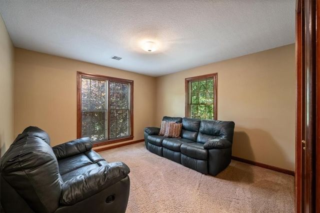 24450 W 61ST Terrace, Shawnee, KS 66226